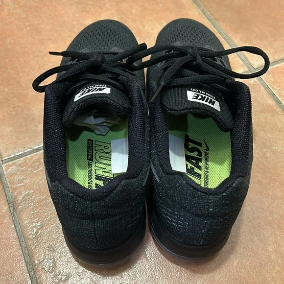 Nike Womens Zoom All Out Black Running Shoes Size 7.5 - Picture 2 of 8